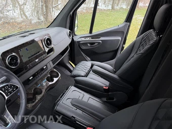2024 Mercedes-Benz Sprinter 3500XD Cargo Van DRW High Roof 170.0" WB - miniatura 17