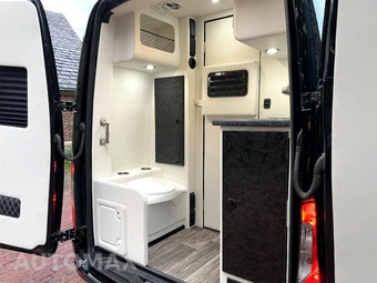 2024 Mercedes-Benz Sprinter 3500XD Cargo Van DRW High Roof 170.0" WB - miniatura 20
