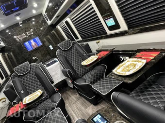 2024 Mercedes-Benz Sprinter 3500XD Cargo Van DRW High Roof 170.0" WB - miniatura 25