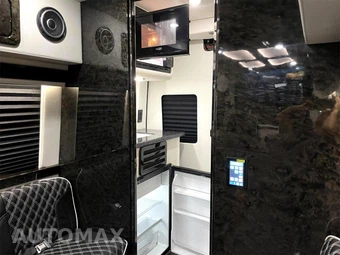 2024 Mercedes-Benz Sprinter 3500XD Cargo Van DRW High Roof 170.0" WB - miniatura 4