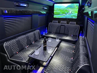 2024 Mercedes-Benz Sprinter 3500XD Cargo Van DRW High Roof 170.0" WB - miniatura 17