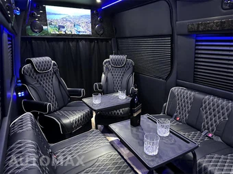 2024 Mercedes-Benz Sprinter 3500XD Cargo Van DRW High Roof 170.0" WB - miniatura 41