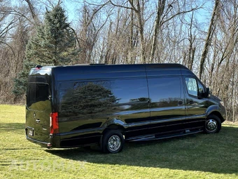2024 Mercedes-Benz Sprinter 3500XD Cargo Van DRW High Roof 170.0" WB - miniatura 50