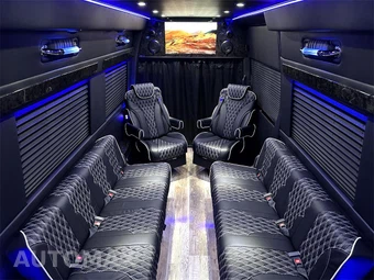 2024 Mercedes-Benz Sprinter 3500XD Cargo Van DRW High Roof 170.0" WB - miniatura 8