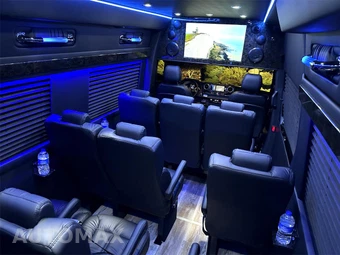 2024 Mercedes-Benz Sprinter 3500XD Cargo Van DRW High Roof 170.0" WB - miniatura 18