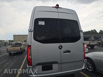 2024 Mercedes-Benz Sprinter 3500XD Cargo Van DRW High Roof 170.0" WB - miniatura 5