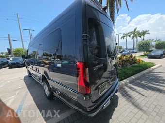 2024 Mercedes-Benz Sprinter 3500XD Cargo Van DRW High Roof 170.0" WB - miniatura 2
