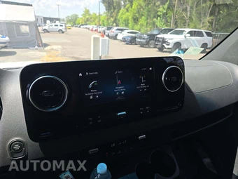 2024 Mercedes-Benz Sprinter 3500XD Cargo Van DRW High Roof 170.0" WB - miniatura 10