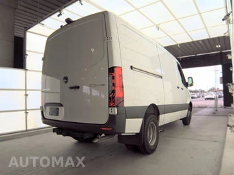 2024 Mercedes-Benz Sprinter 3500XD Cargo Van DRW Standard Roof 144.0" WB - miniatura 4