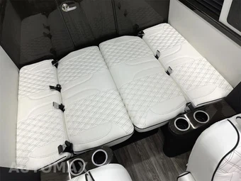 2024 Mercedes-Benz Sprinter 3500XD Cargo Van High Roof 170.0" WB - miniatura 12