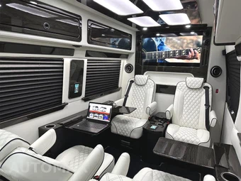 2024 Mercedes-Benz Sprinter 3500XD Cargo Van High Roof 170.0" WB - miniatura 17