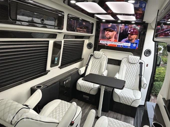 2024 Mercedes-Benz Sprinter 3500XD Cargo Van High Roof 170.0" WB - miniatura 21