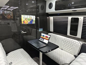 2024 Mercedes-Benz Sprinter 3500XD Cargo Van High Roof 170.0" WB - miniatura 22