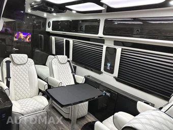 2024 Mercedes-Benz Sprinter 3500XD Cargo Van High Roof 170.0" WB - miniatura 26