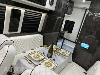 2024 Mercedes-Benz Sprinter 3500XD Cargo Van High Roof 170.0" WB - miniatura 6
