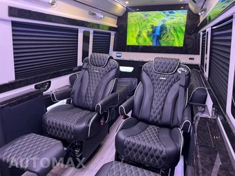 2024 Mercedes-Benz Sprinter 3500XD Cargo Van High Roof 170.0" WB - miniatura 11