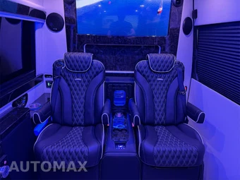 2024 Mercedes-Benz Sprinter 3500XD Cargo Van High Roof 170.0" WB - miniatura 34