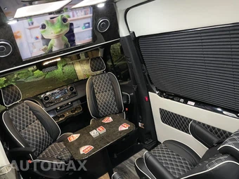 2024 Mercedes-Benz Sprinter 3500XD Cargo Van High Roof 170.0" WB - miniatura 10