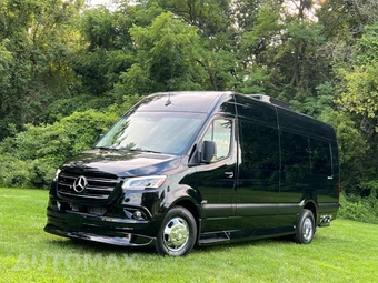 2024 Mercedes-Benz Sprinter 3500XD Cargo Van High Roof 170.0" WB - miniatura 43