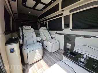 2024 Mercedes-Benz Sprinter 3500XD Cargo Van High Roof 170.0" WB - miniatura 16