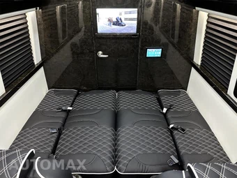 2024 Mercedes-Benz Sprinter 3500XD Cargo Van High Roof 170.0" WB - miniatura 44