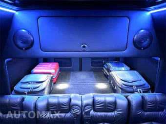 2024 Mercedes-Benz Sprinter 3500XD Cargo Van High Roof 170.0" WB - miniatura 29