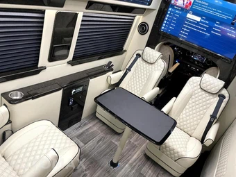 2024 Mercedes-Benz Sprinter 3500XD Cargo Van High Roof 170.0" WB - miniatura 19
