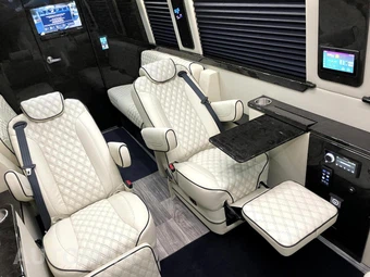 2024 Mercedes-Benz Sprinter 3500XD Cargo Van High Roof 170.0" WB - miniatura 4