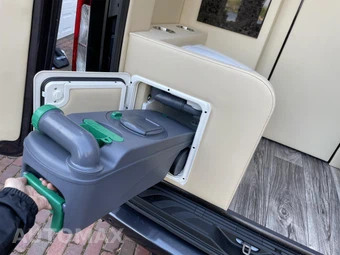2024 Mercedes-Benz Sprinter 3500XD Cargo Van High Roof 170.0" WB - miniatura 41