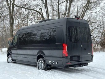 2024 Mercedes-Benz Sprinter 3500XD Cargo Van High Roof 170.0" WB - miniatura 9