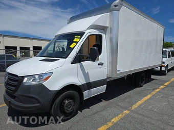 2024 Mercedes-Benz Sprinter 4500 Cab Chassis DRW