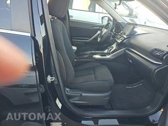 2024 Mitsubishi Eclipse Cross Black Edition – miniatura 8