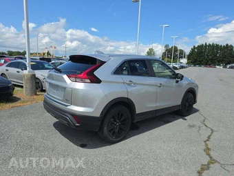 2024 Mitsubishi Eclipse Cross Black Edition - miniatura 3