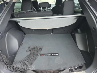 2024 Mitsubishi Eclipse Cross LE – miniatura 19