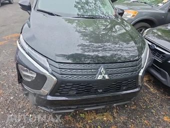 2024 Mitsubishi Eclipse Cross LE – miniatura 2
