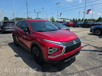 2024 Mitsubishi Eclipse Cross LE – miniatura 4