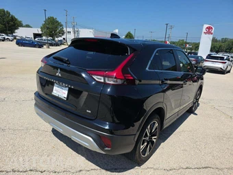 2024 Mitsubishi Eclipse Cross SE – miniatura 3