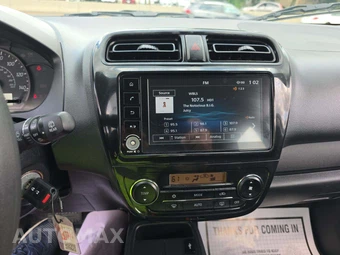 2024 Mitsubishi Mirage ES – miniatura 10