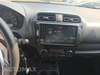 2024 Mitsubishi Mirage ES - miniatura 11