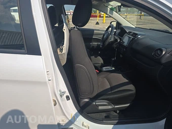 2024 Mitsubishi Mirage ES - miniatura 8
