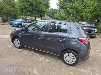 2024 Mitsubishi Mirage ES – miniatura 2