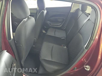 2024 Mitsubishi Mirage ES – miniatura 13