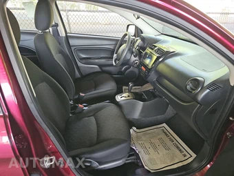 2024 Mitsubishi Mirage ES – miniatura 8