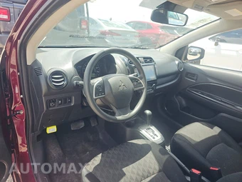 2024 Mitsubishi Mirage ES – miniatura 11