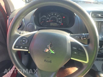 2024 Mitsubishi Mirage ES – miniatura 10