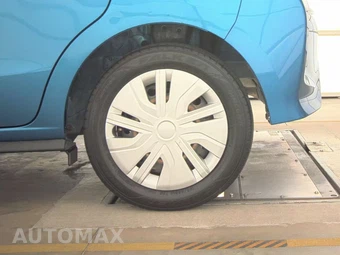 2024 Mitsubishi Mirage ES – miniatura 12