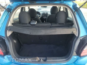 2024 Mitsubishi Mirage ES – miniatura 23
