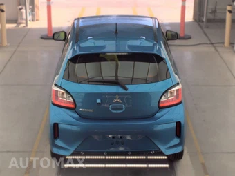 2024 Mitsubishi Mirage ES – miniatura 6