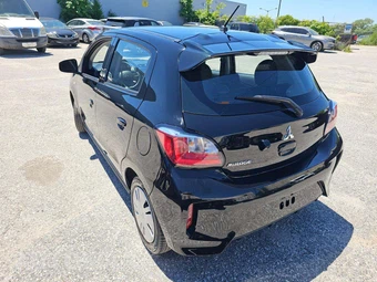 2024 Mitsubishi Mirage ES – miniatura 2