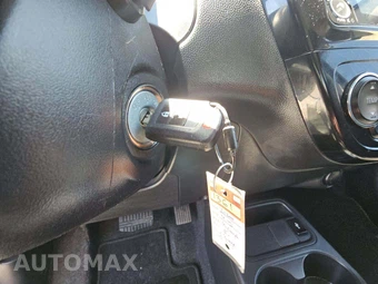 2024 Mitsubishi Mirage ES – miniatura 8
